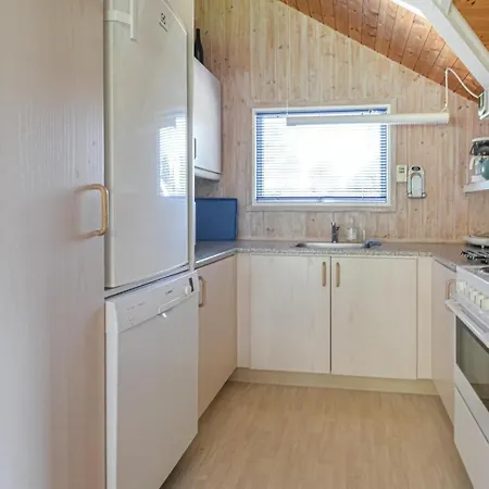 4 Bedroom Cozy In