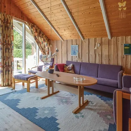 Hyggeligt Hus Med 4 Soveværelser I Hemmet Feriehus Hemmet