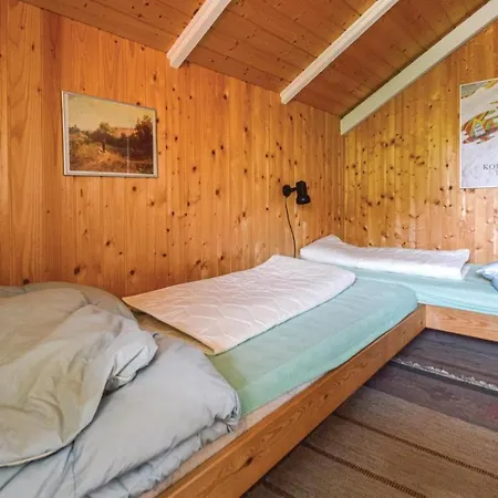 Hyggeligt Hus Med 4 Soveværelser I Hemmet Feriehus *